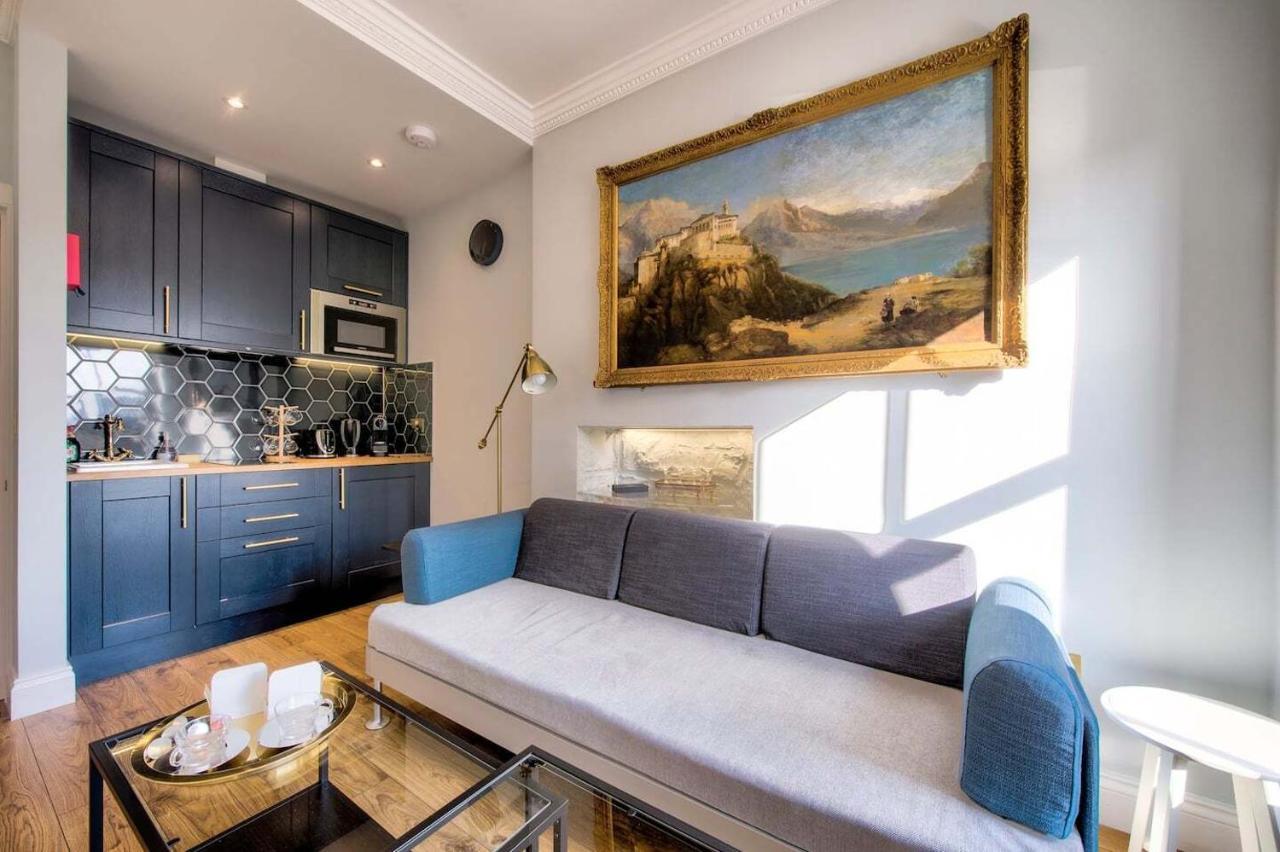 Upper Bow - Luxurious, Modern 1Br Apartment Near Castle Edinburg Exteriör bild